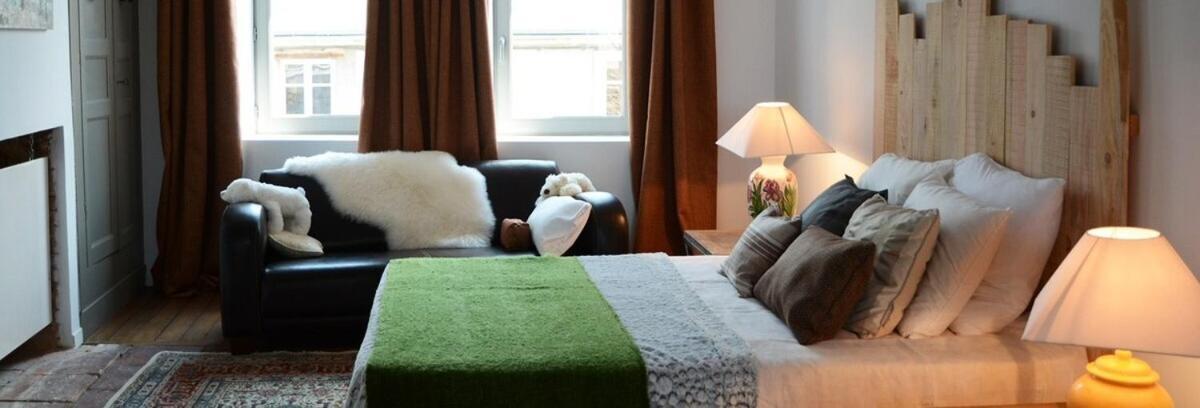 48 Urban Suites Dun-le-Palestel الغرفة الصورة
